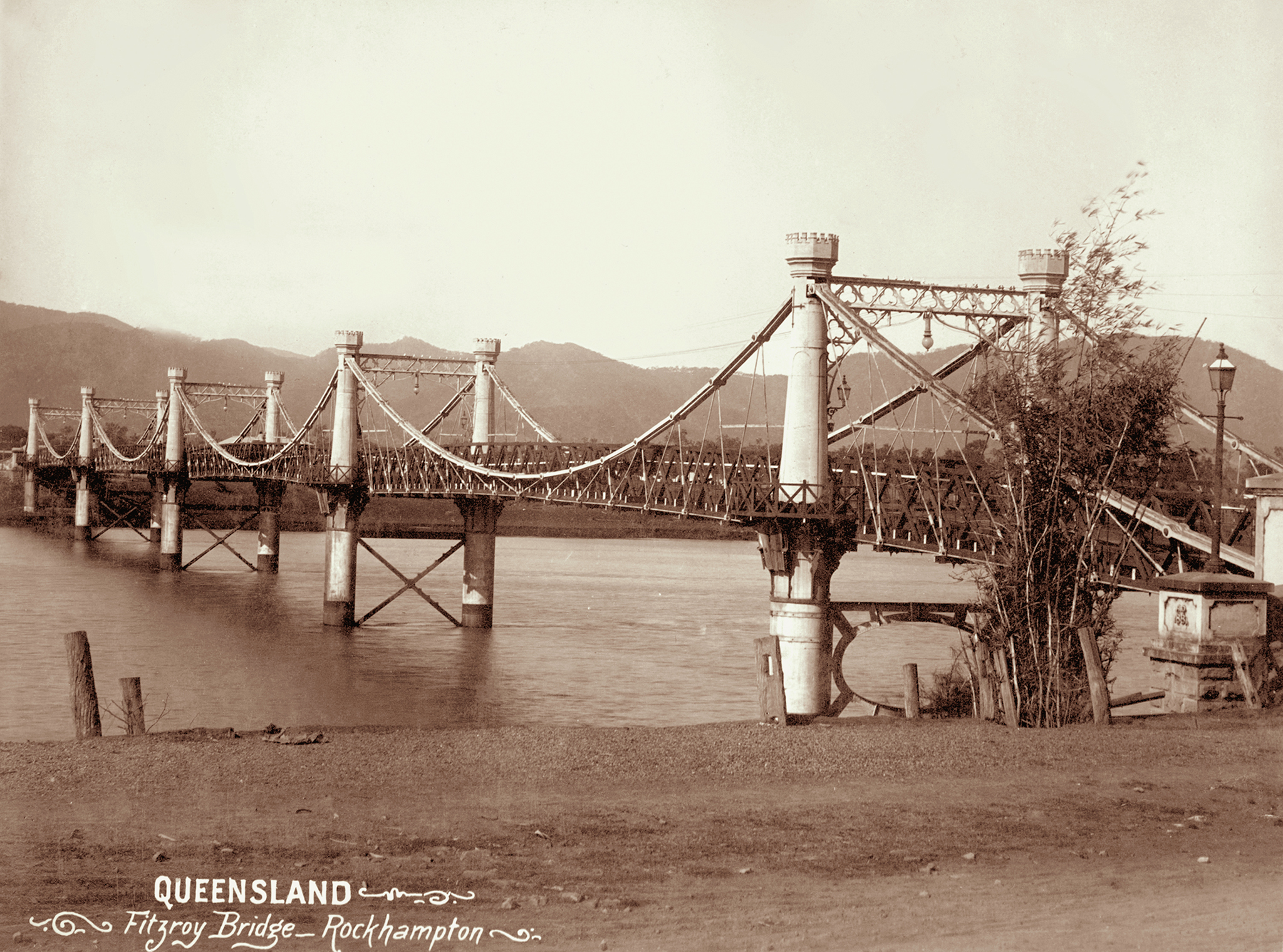 Rockhampton Fitzroy Bridge (1881) - Rockhampton & District Historical ...